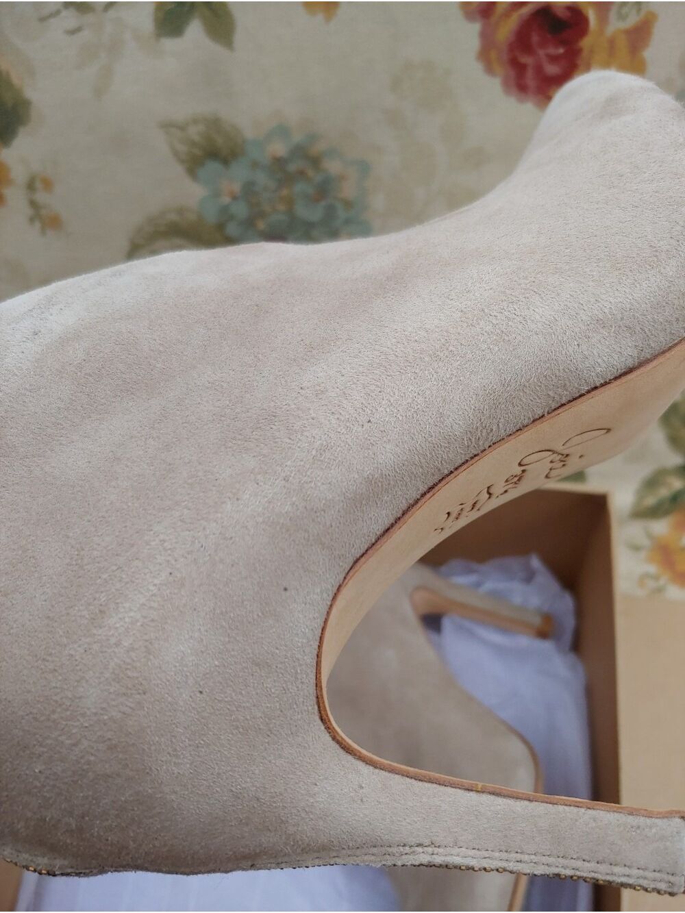 Joie Jadyn Pointed-Toe Suede Ankle Booties in Light Taupe Women's 37.5 US 7.5 - Picture 16 of 16